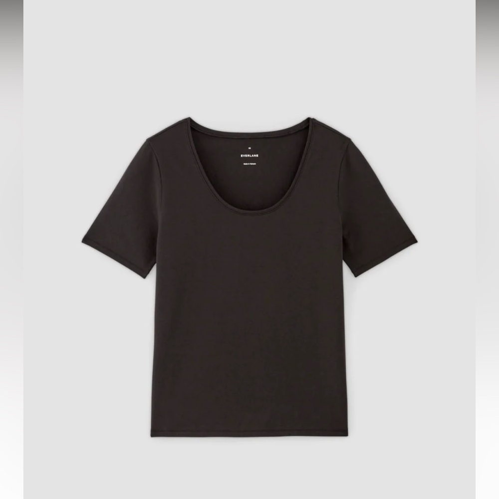 Everlane Supima Cotton Scoop Neck T Shirt